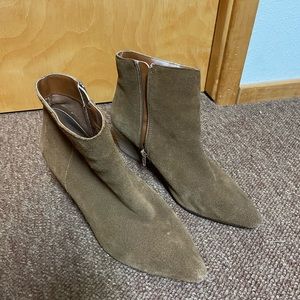Size 9 dressy boots, suede material, medium high heel, brown color